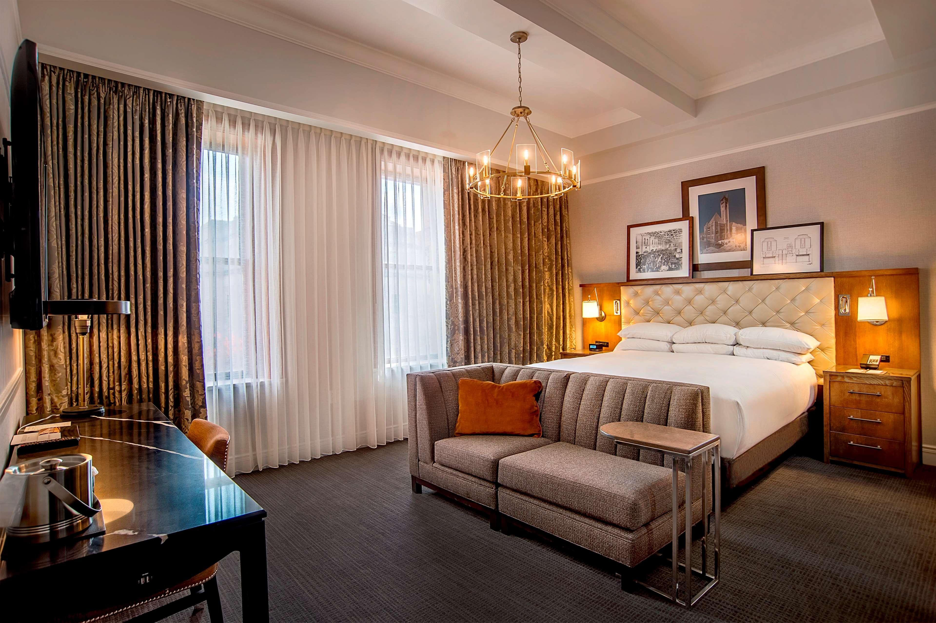 St. Louis Union Station Hotel, Curio Collection By Hilton מראה חיצוני תמונה