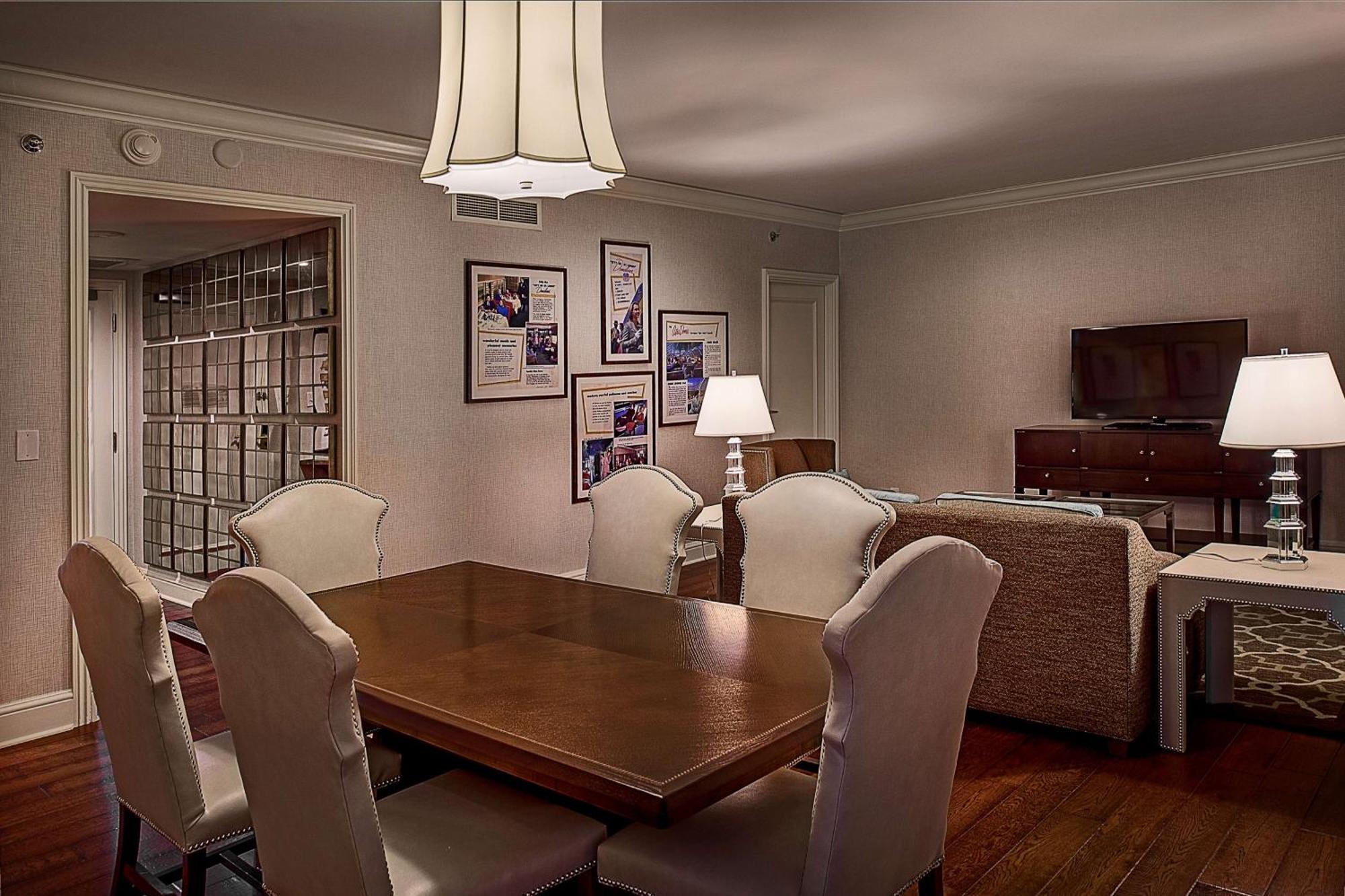 St. Louis Union Station Hotel, Curio Collection By Hilton מראה חיצוני תמונה