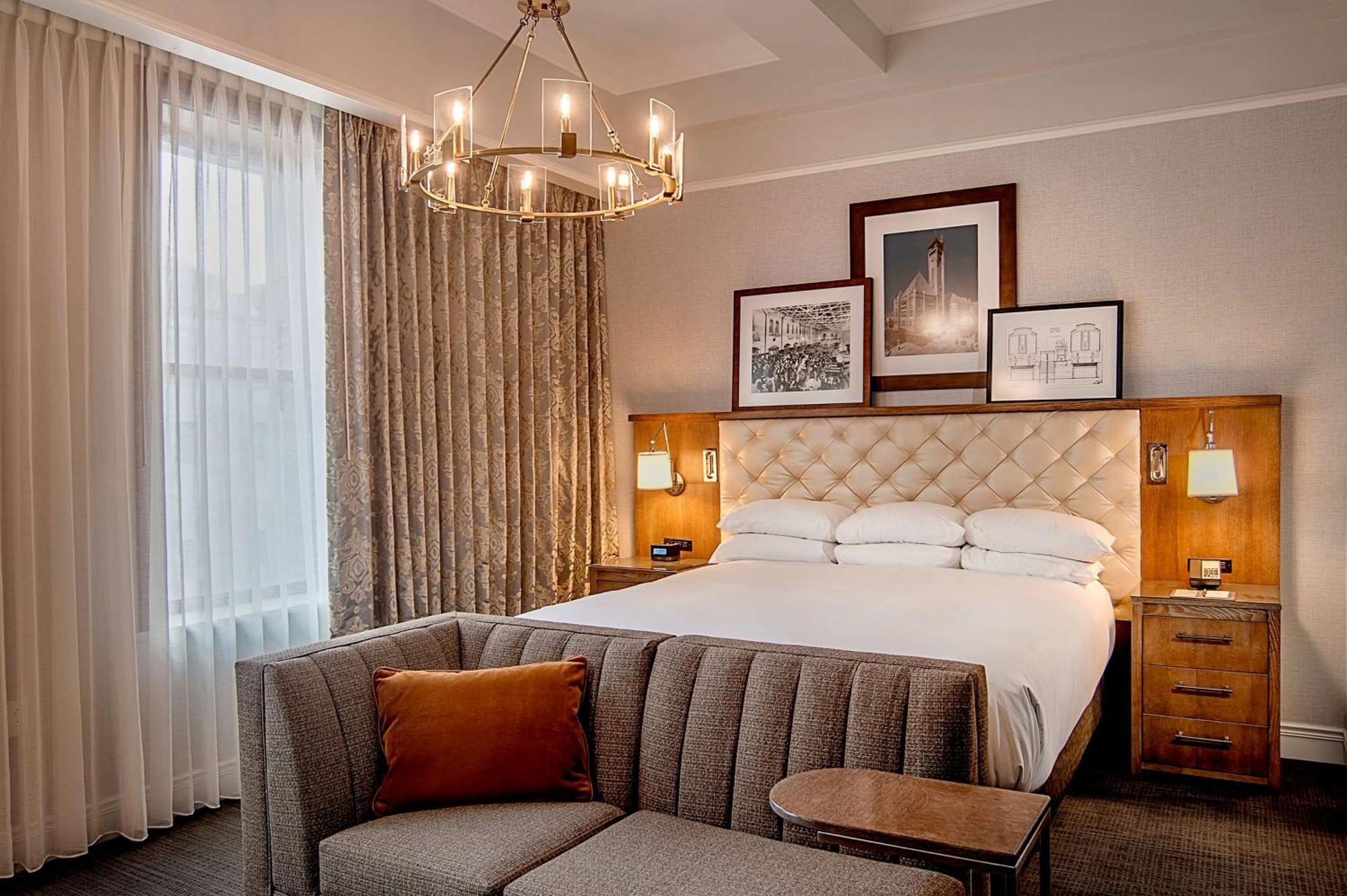 St. Louis Union Station Hotel, Curio Collection By Hilton מראה חיצוני תמונה