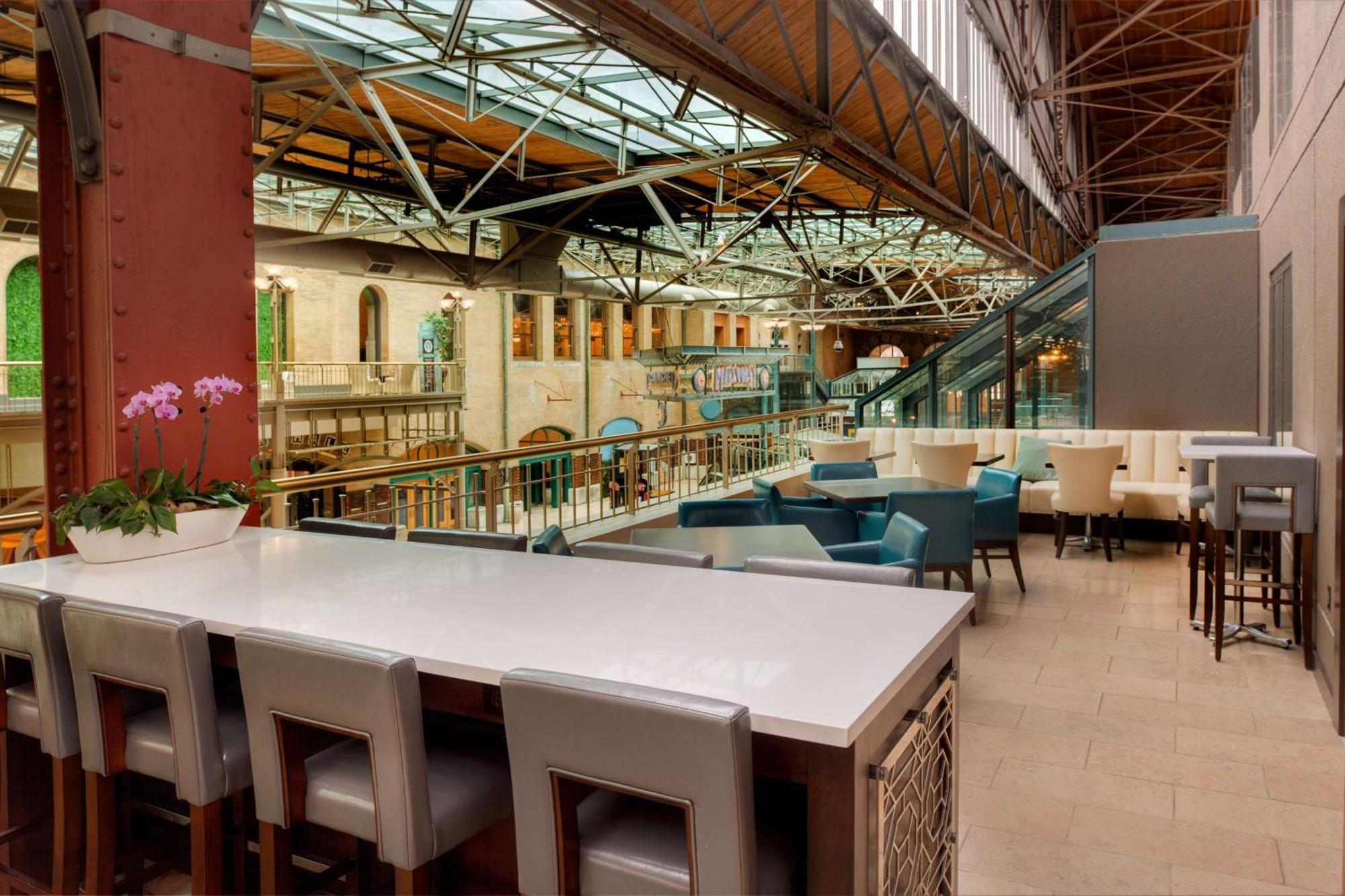 St. Louis Union Station Hotel, Curio Collection By Hilton מראה חיצוני תמונה